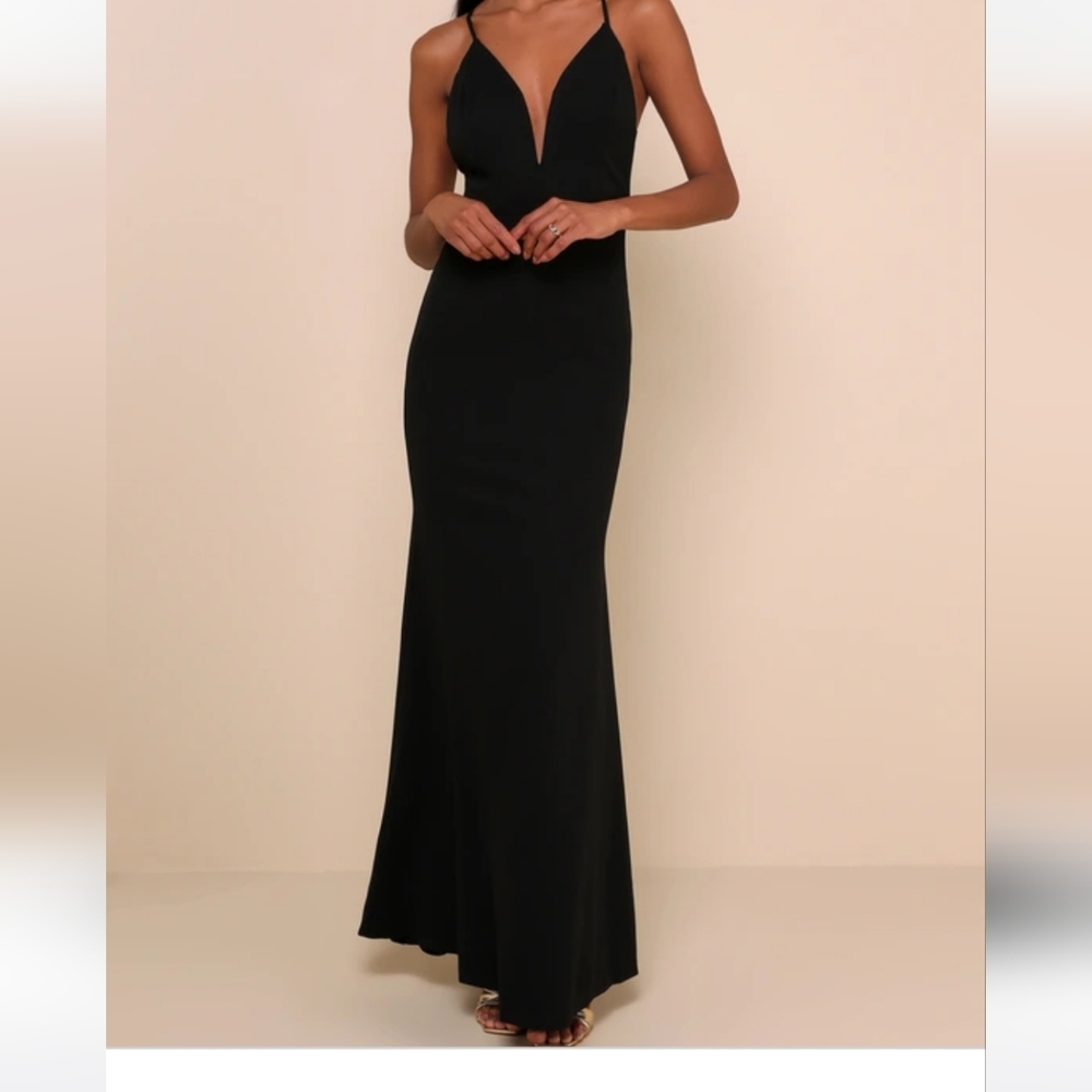 Lulu's Amelia sleeveless Classic Black Maxi Dress